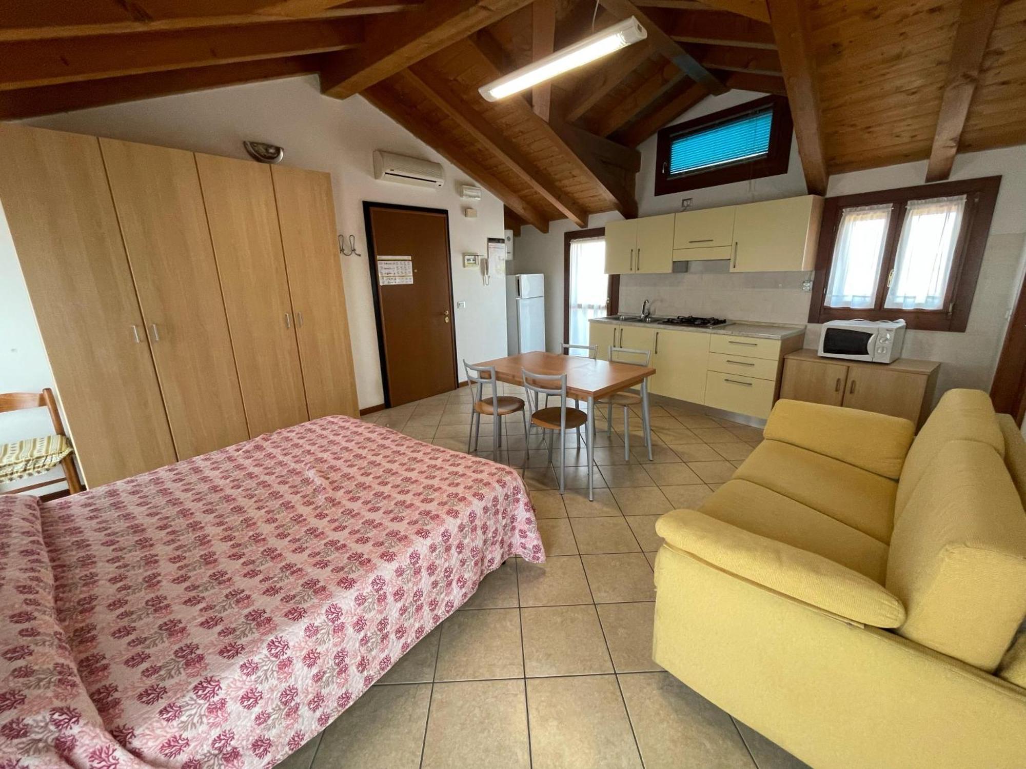 Residence Mediterraneo - Agenzia Cocal Caorle Eksteriør bilde